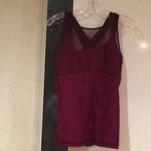Lulu lemon women’s  sports top